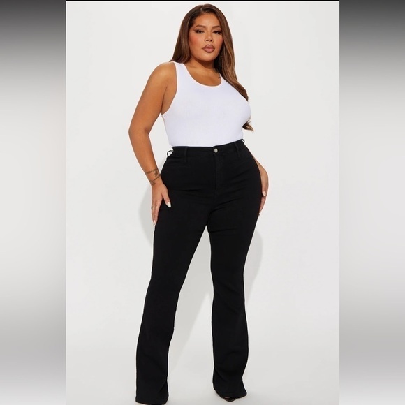 🆕 Fashion Nova Deep In My Soul Flare Jeans - Black 14 - Picture 1 of 9